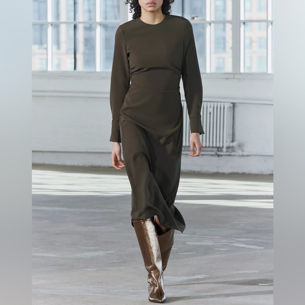 Zara olive long sleeve dress